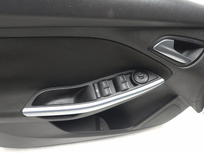 2013 Ford Focus St Front Door Trim Panel Left & Right OEM