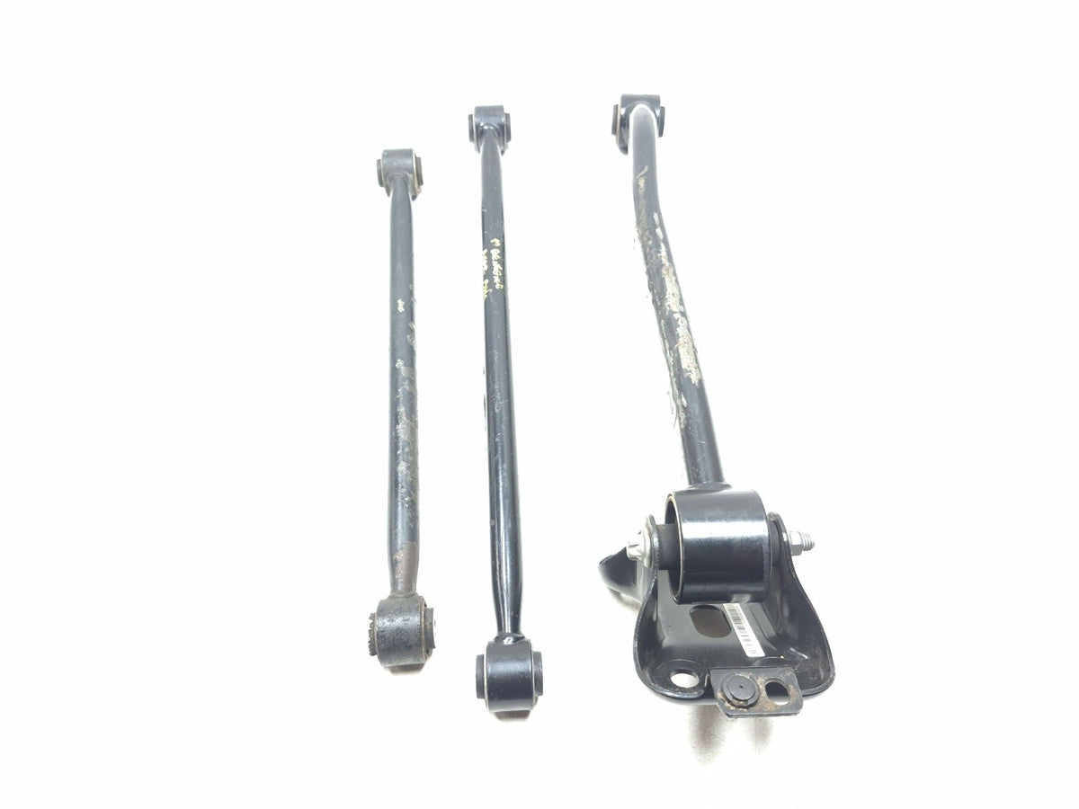2017 Jeep Renegade Rear Suspension Arm Right Passenger Side 3 Pcs OEM