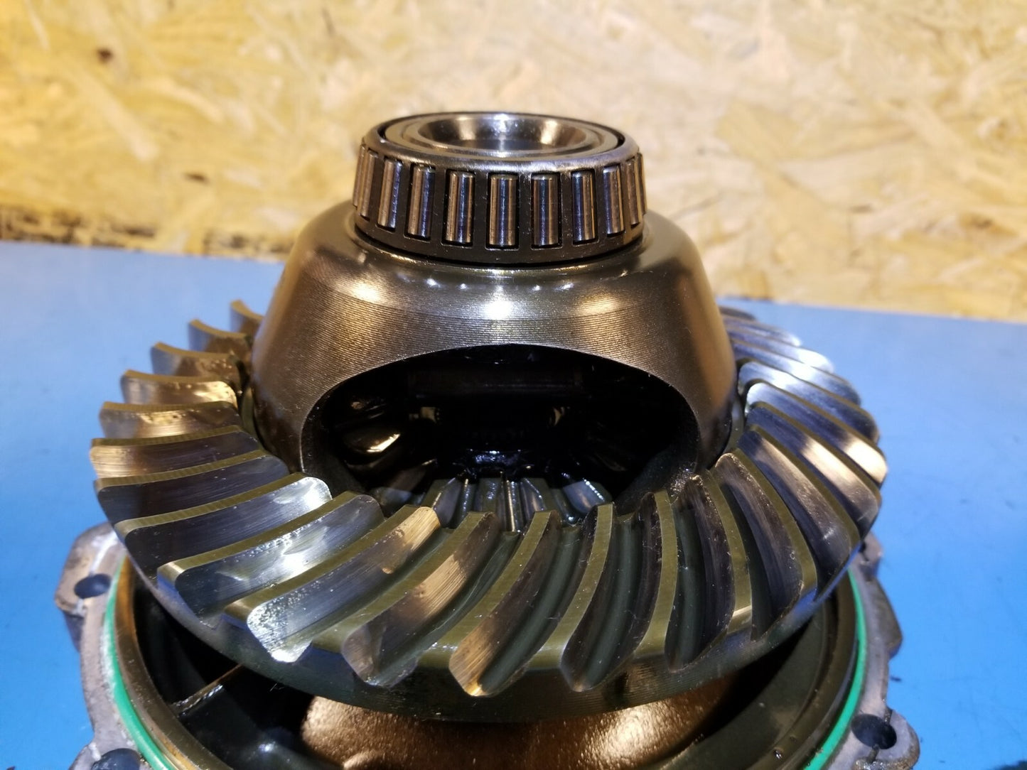2013 Audi A4 Automatic Transmission Differential Gear OEM