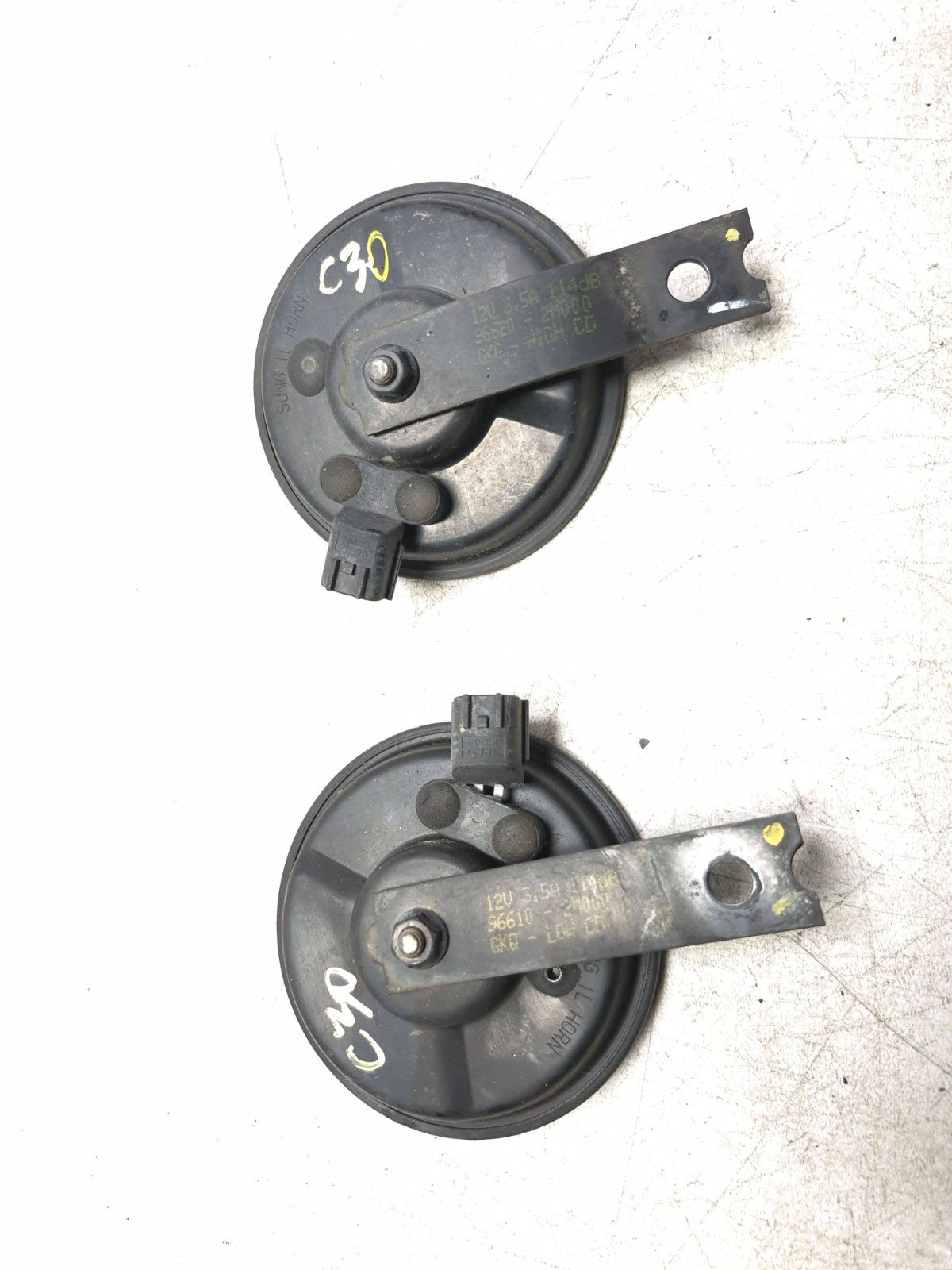 2013 Hyundai Genesis Coupe Horn Signal  OEM