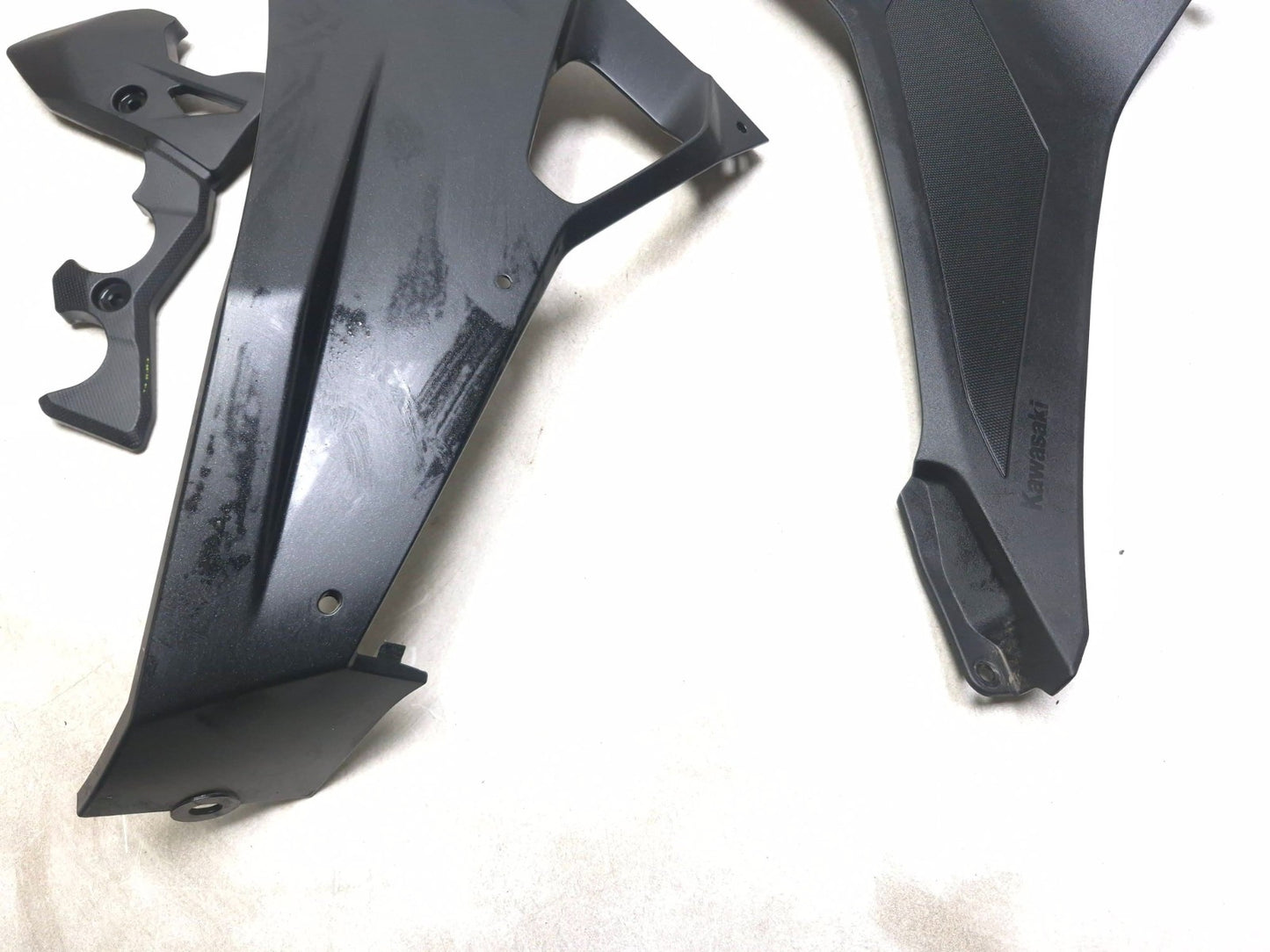 2025 Kawasaki Ninja Ex 500 Fairing Cover Cowl Panel Right Side 4 Pcs OEM