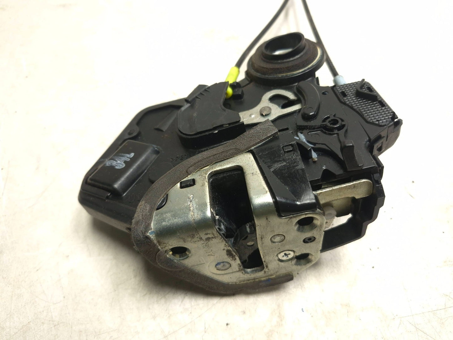 2007 Toyota Corolla Door Lock Actuator Rear Driver Side Left 69060-02091 OEM