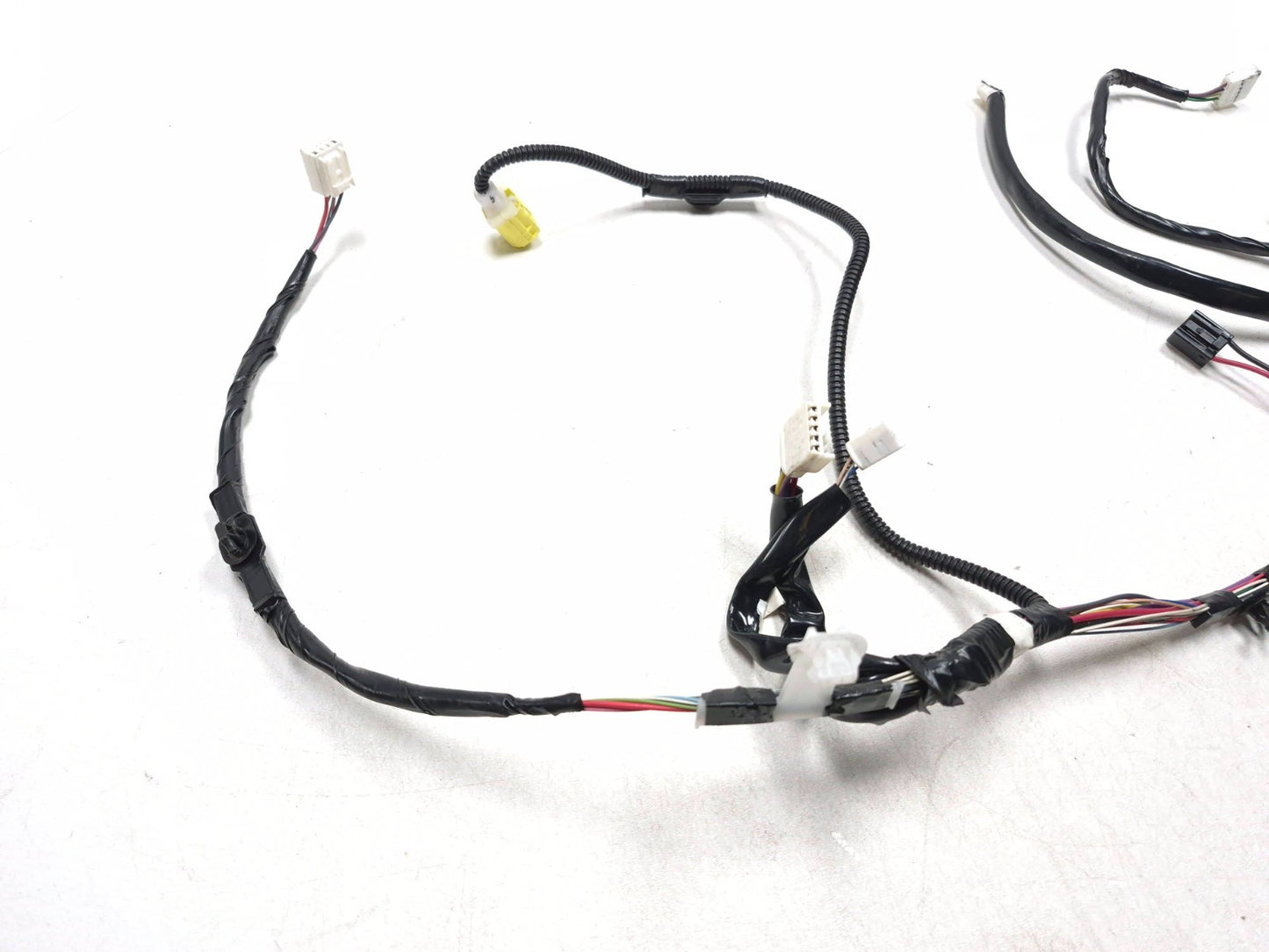 2018 Toyota Corolla Door Wire Wiring Harness Front Passenger Side Right OEM