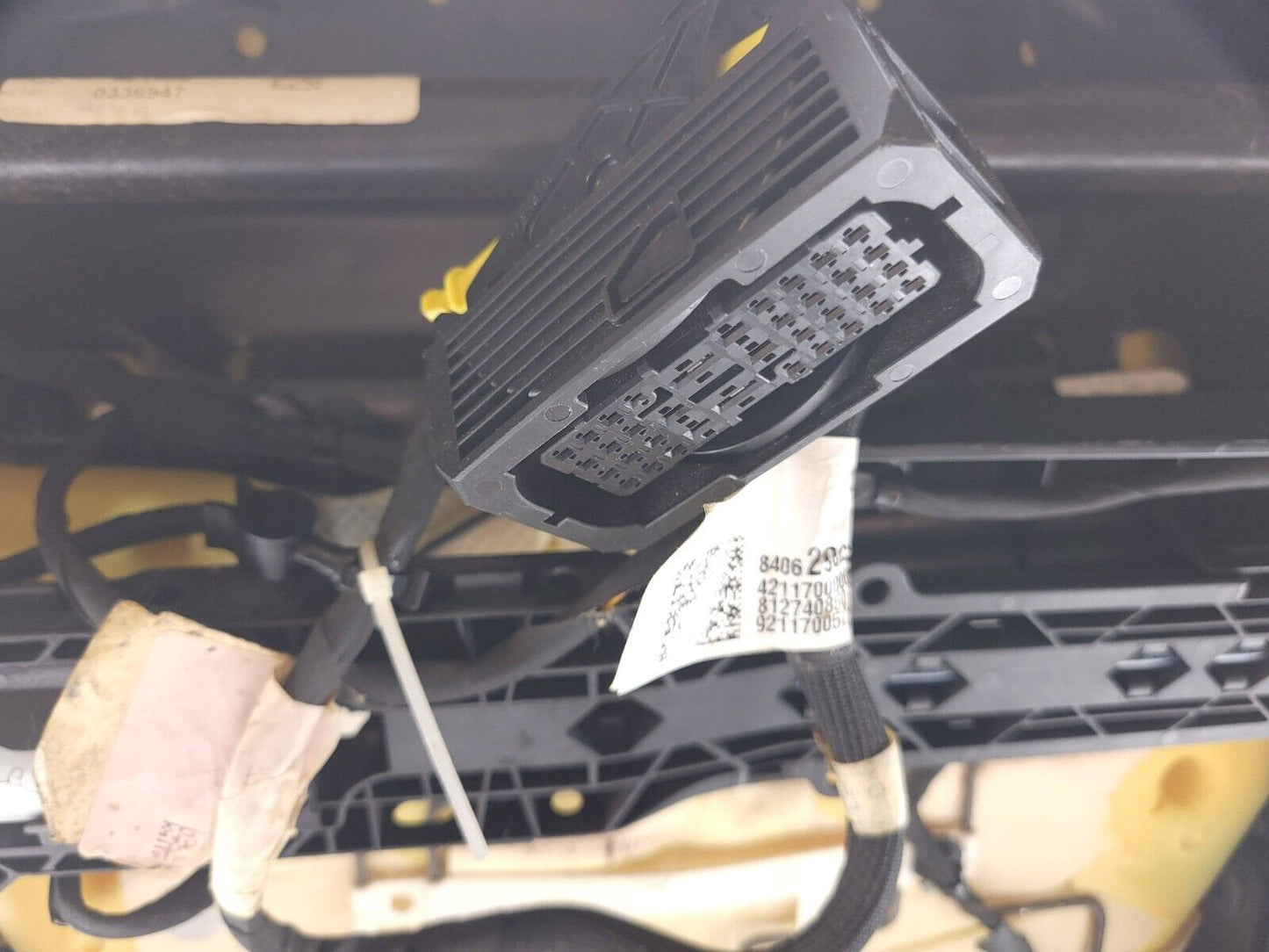 17 18 19 Cadillac Xt5 Front Seat Left Driver OEM 34k