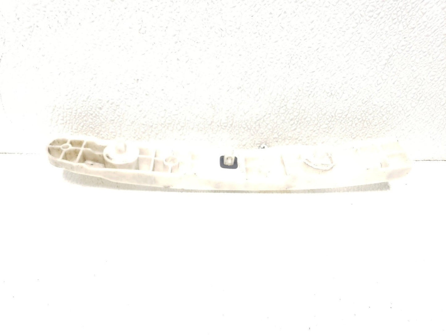 11 12 13 14 Nissan Juke Rear Bumper Bracket Support Passenger Side Right OEM