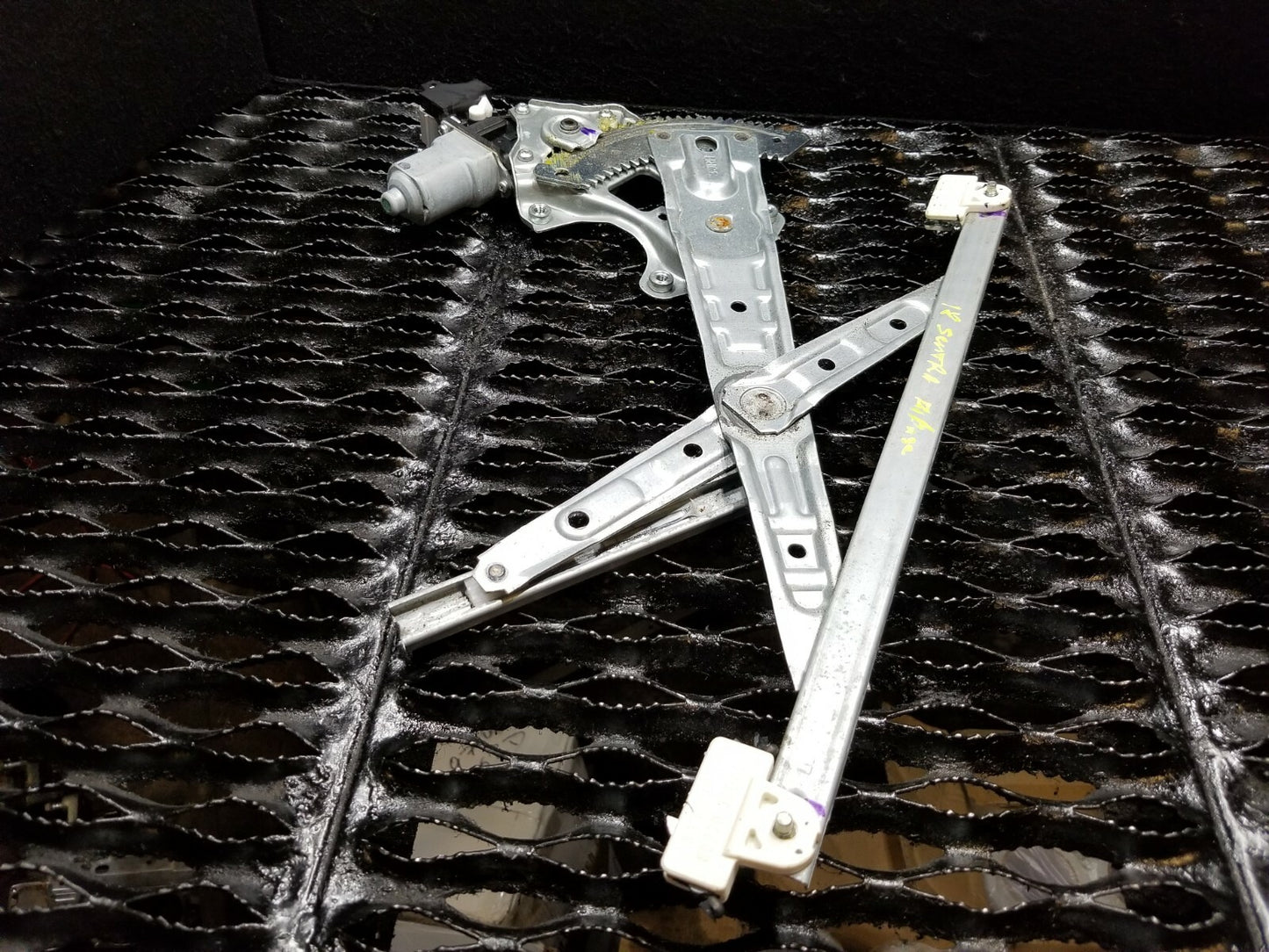 13 14 15 16 17 18 Nissan Sentra Rear Right Window Motor Regulator W/motor OEM 8k