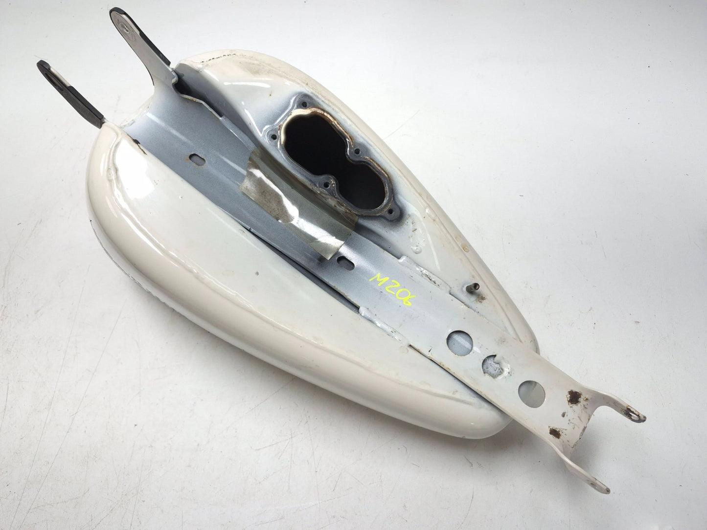 2007-2017 Harley-davidson Sportster Xl883 Xl1200 Fuel Tank  OEM