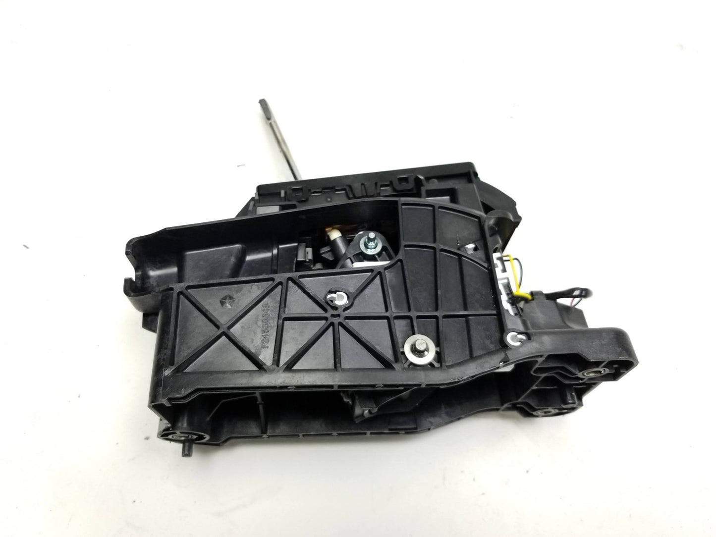 2011 - 2013 Jeep Grand Cherokee Automatic Gear Shifter Selector Lever OEM