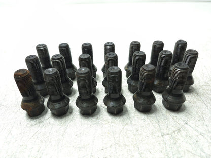2008 BMW X6 E71 Wheel Lug Bolt 20pcs OEM