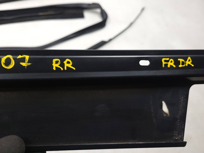 2007 Range Rover Front Door Molding & Weatherstrip Seal Driver Side Left Set OEM