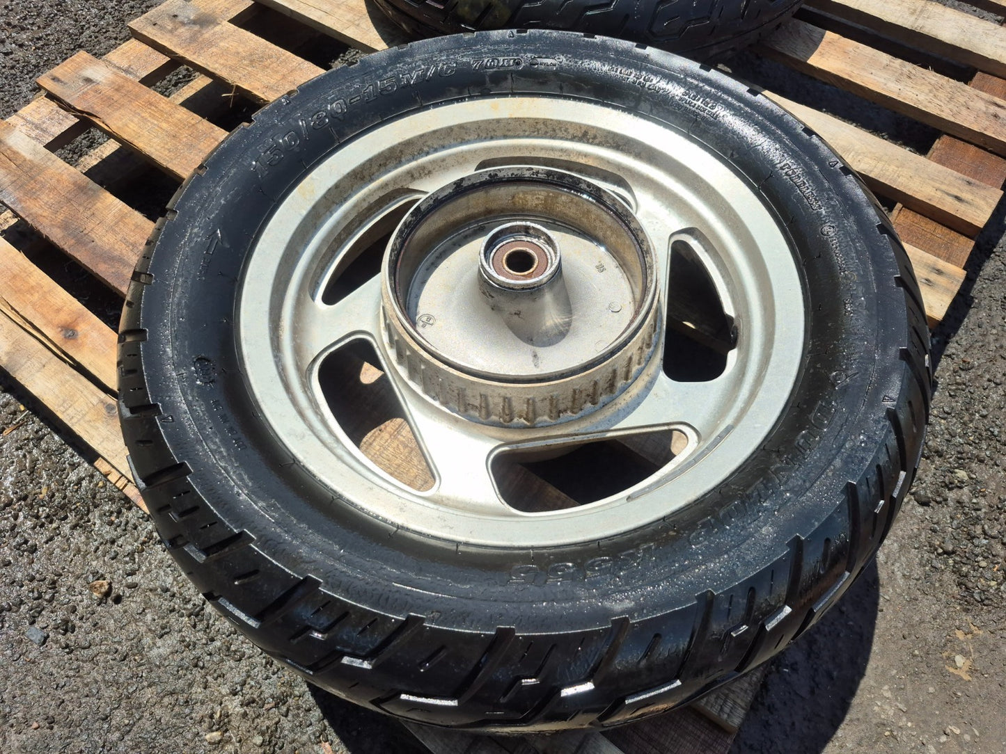 1997 Honda Magna Vf750 Front & Rear Wheel Rim OEM
