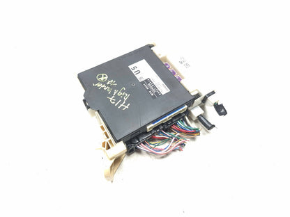 2017 Toyota Highlander Bcm Multiplex Control Module W/ Junction Block OEM