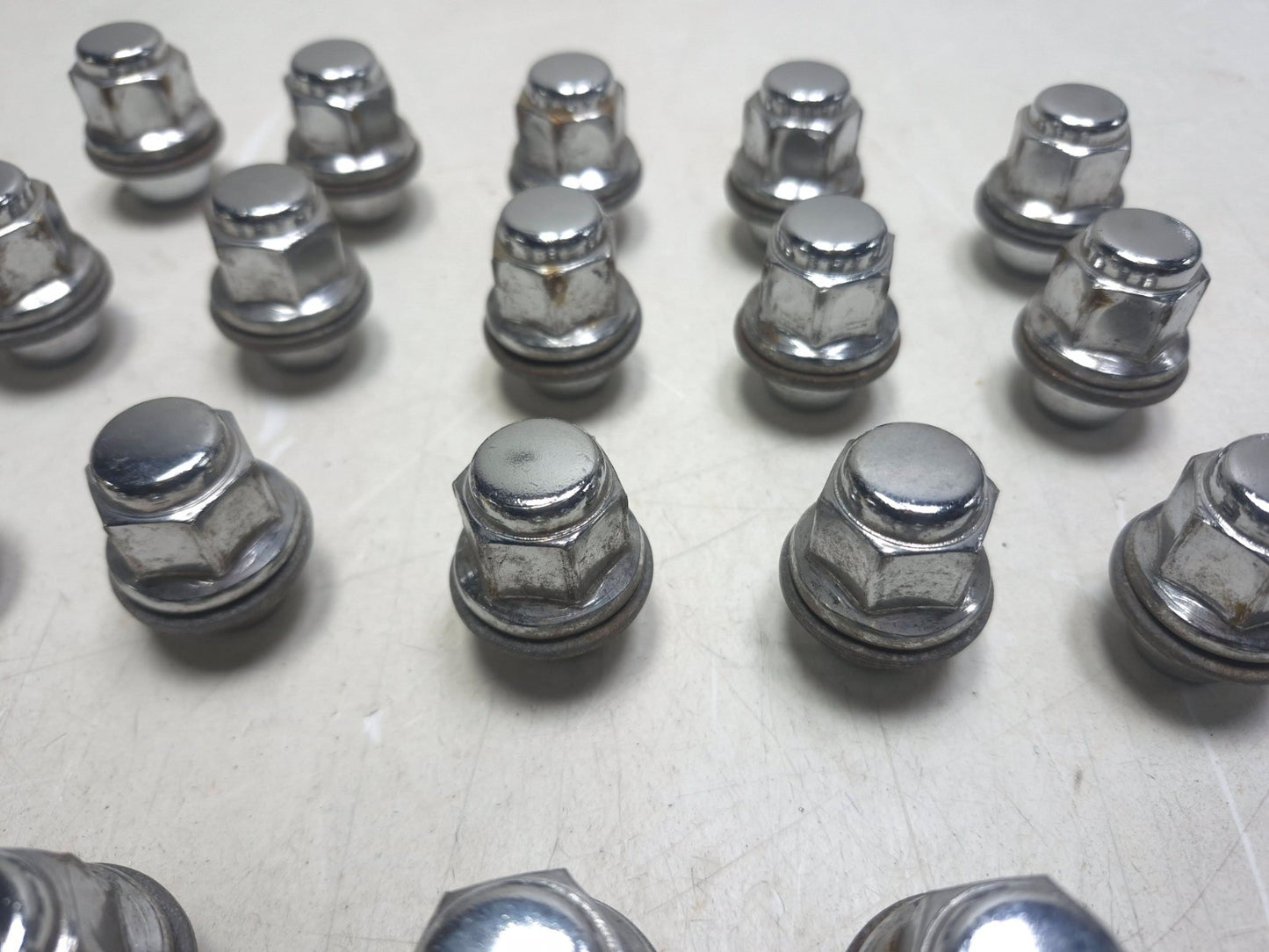2012 Scion Tc Wheel Lug Nut 25 Pcs OEM