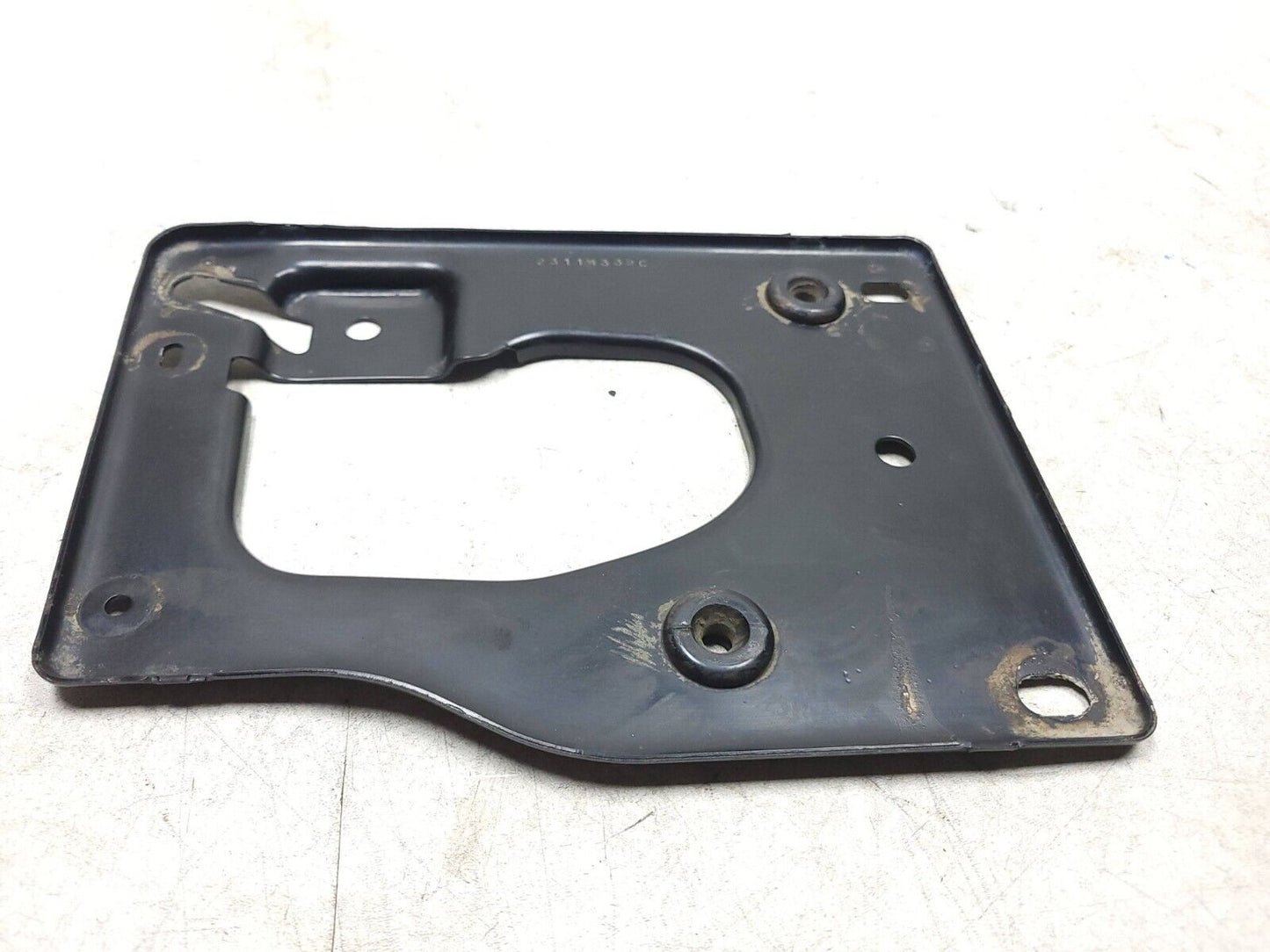 14-19 Chevrolet Silverado 1500 Rear Air Cleaner & Battery Tray Bracket  OEM