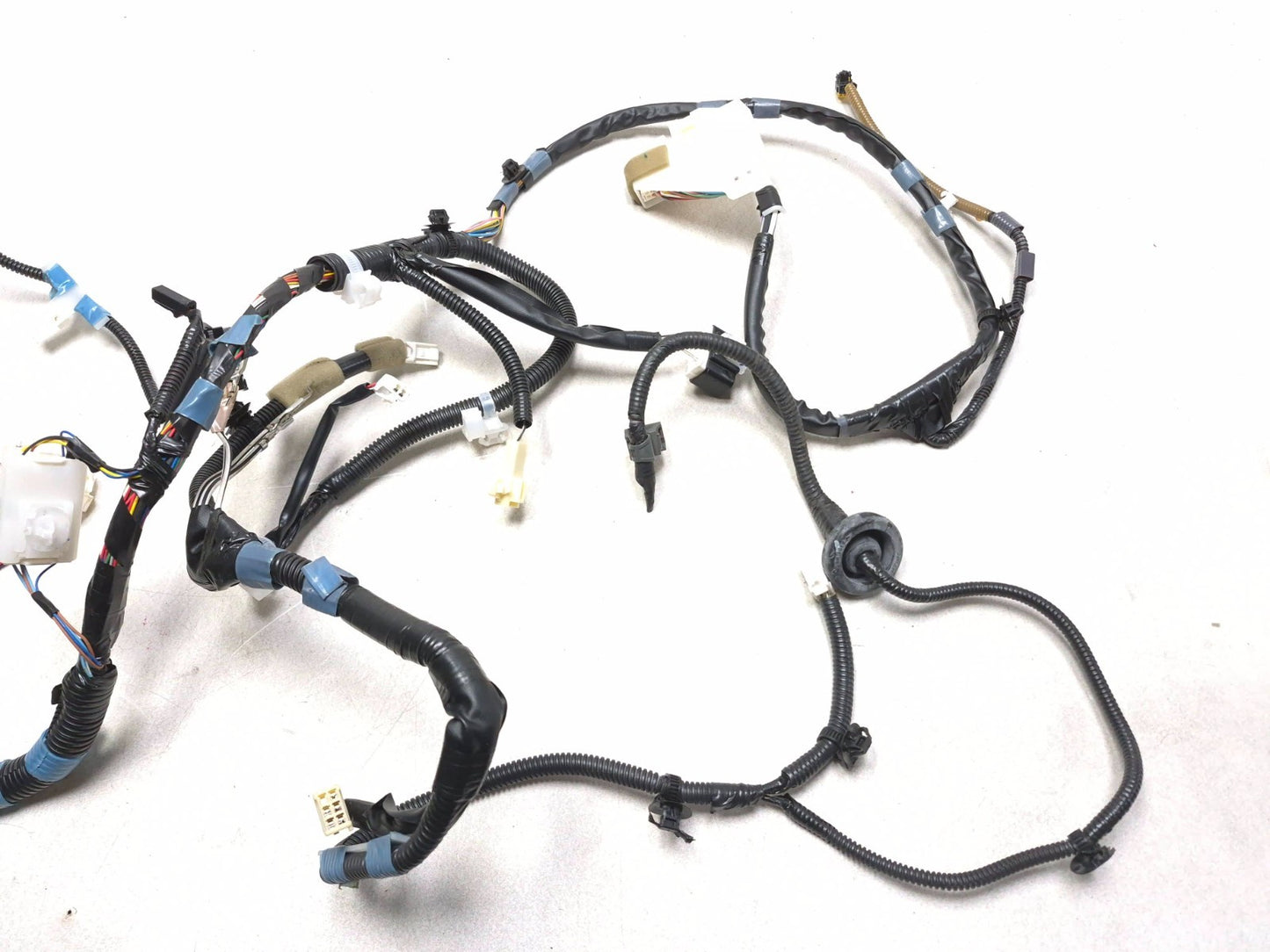 2012 Toyota Prius Interior Floor Wire Harness 82161-47b60 OEM