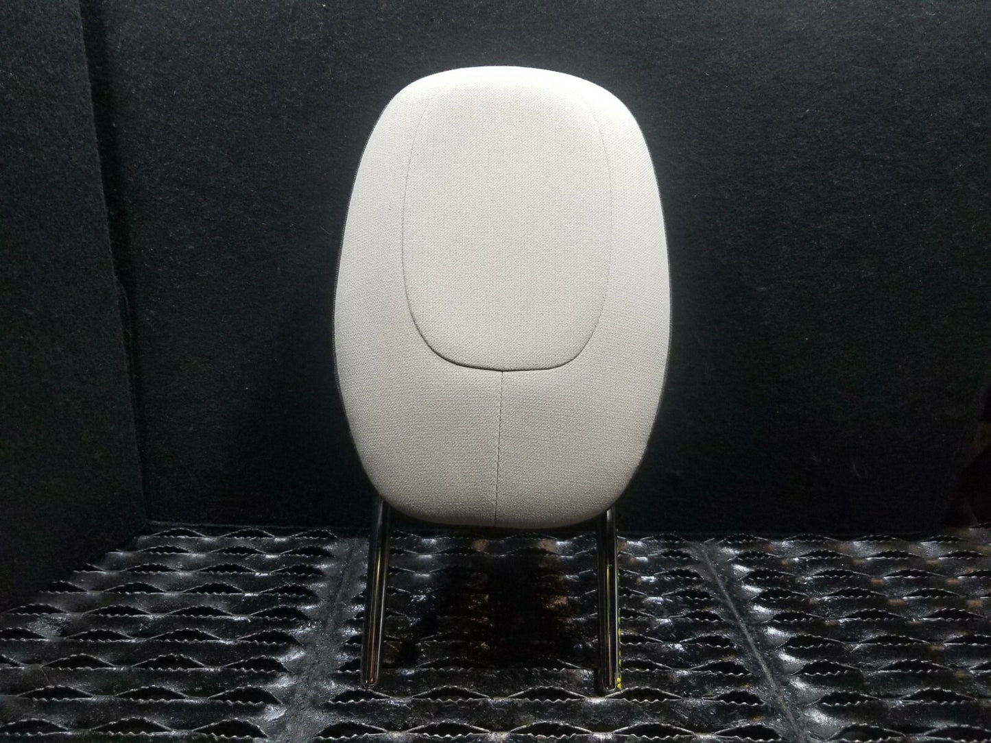 2014 Chevrolet Camaro Front Passenger Seat Headrest OEM