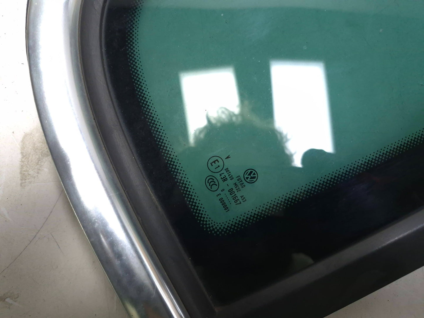 2011 Volkswagen Tiguan Rear Quarter Window Glass Passenger Side Right OEM
