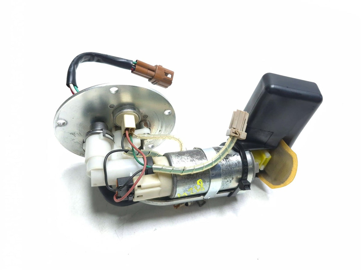 2009 Suzuki Boulevard M109r Vzr1800 Fuel Pump OEM