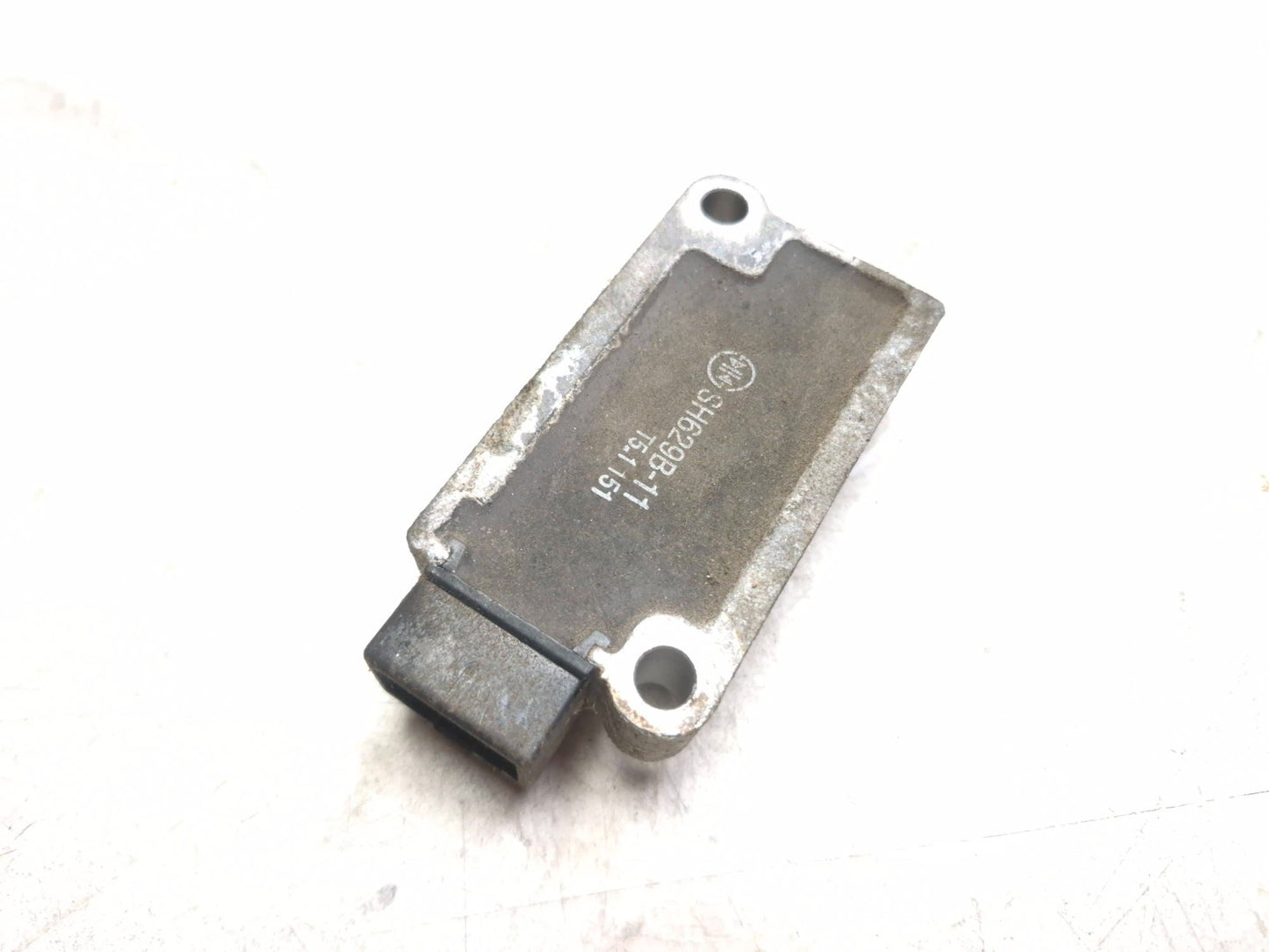 2005 Kawasaki Bn125 Eliminator Voltage Regulator OEM