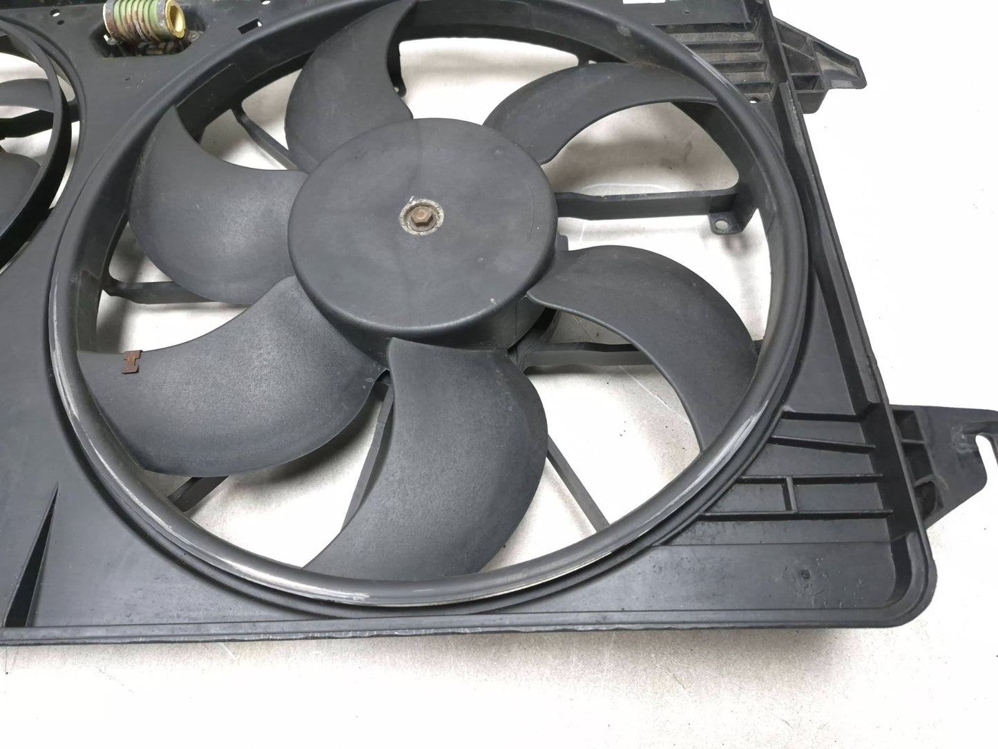 2013 Ford Transit Connect Radiator Cooling Fan Motor & Shroud OEM
