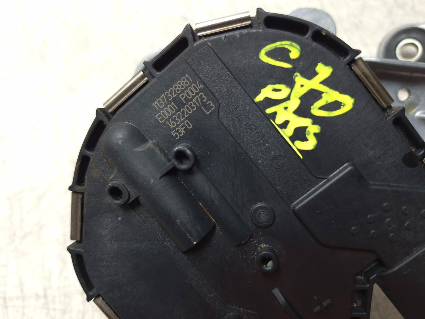 2017 Ford Focus Front Windshield Wiper Motor Left & Right Pair OEM