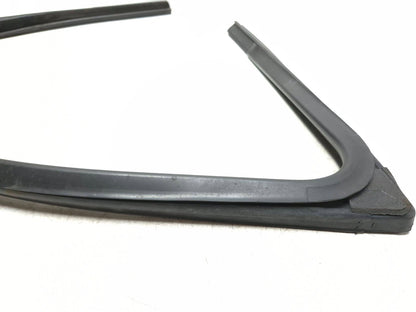 2010 Dodge Caliber Sxt Door Weatherstrip Seal Front Left Driver Side OEM