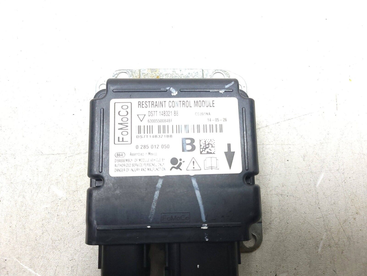 2013 - 2016 Ford Fusion Control Module Computer Ds7t-14b321-bb OEM