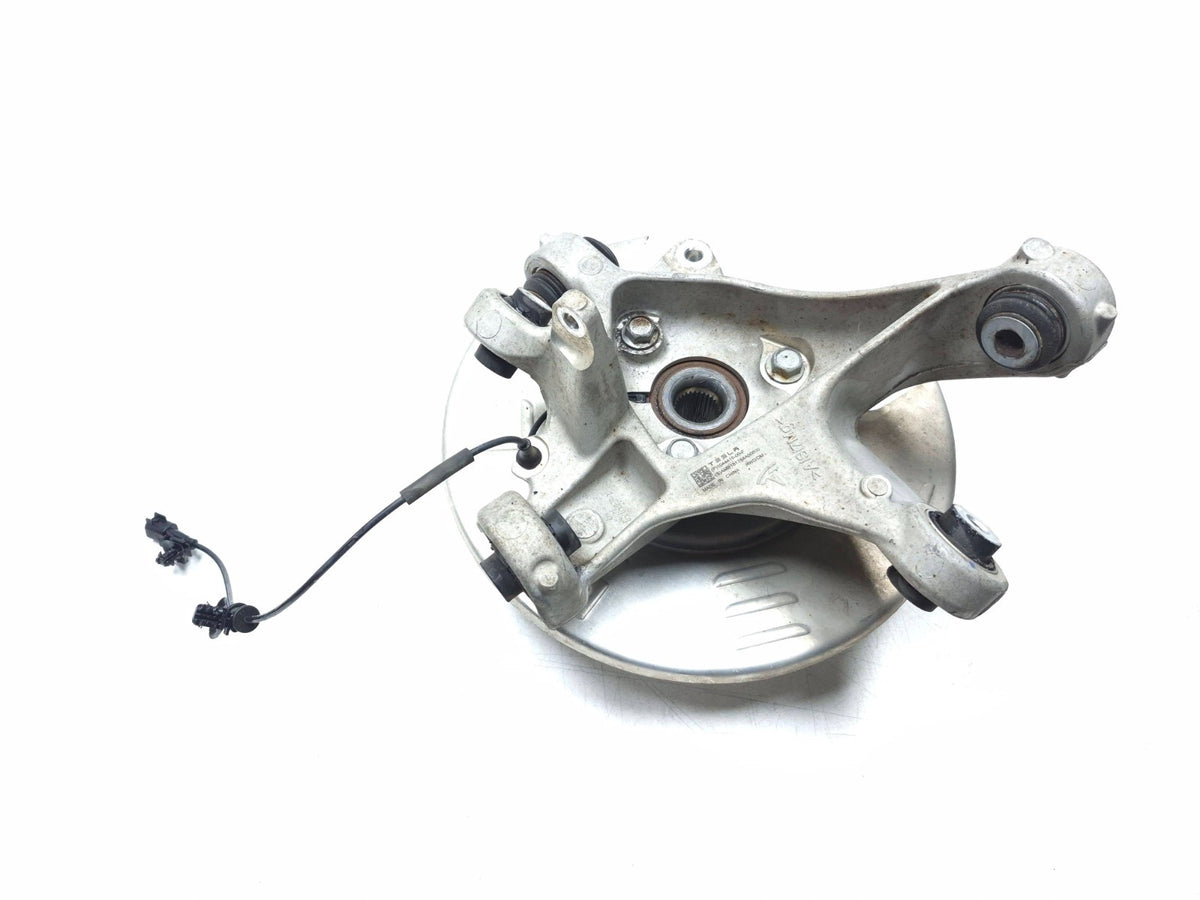 2018 Tesla Model 3 Rear Spindle Knuckle W/ Hub Passenger Side 1044416-00-f OEM