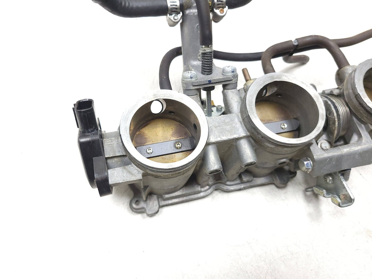 2006 2007 Honda Cbr1000rr Throttle Body OEM