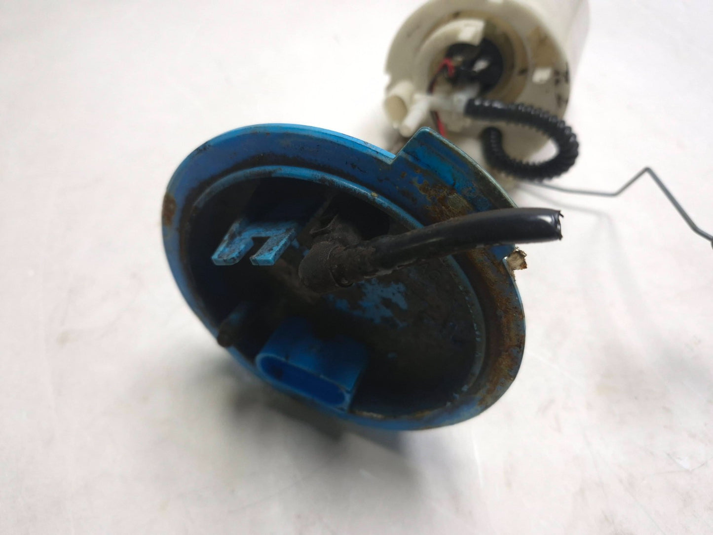 2011 Volkswagen Tiguan Gas Fuel Pump OEM