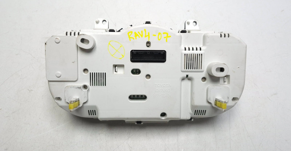 2006-2008 Toyota Rav4 Instrument Cluster Speedometer Gauge 83800-42c30 OEM