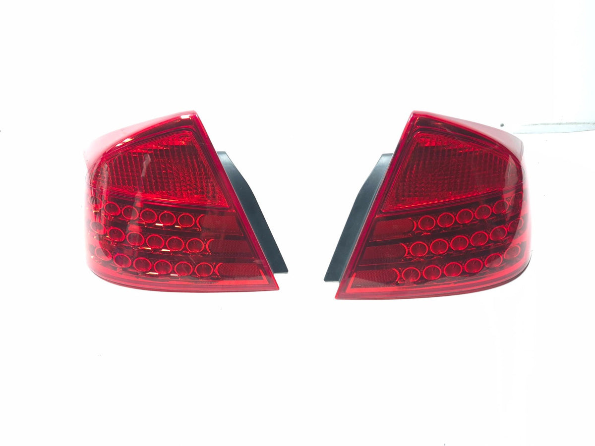 2003-2004 Infiniti G35 Rear Tail Light Left & Right OEM