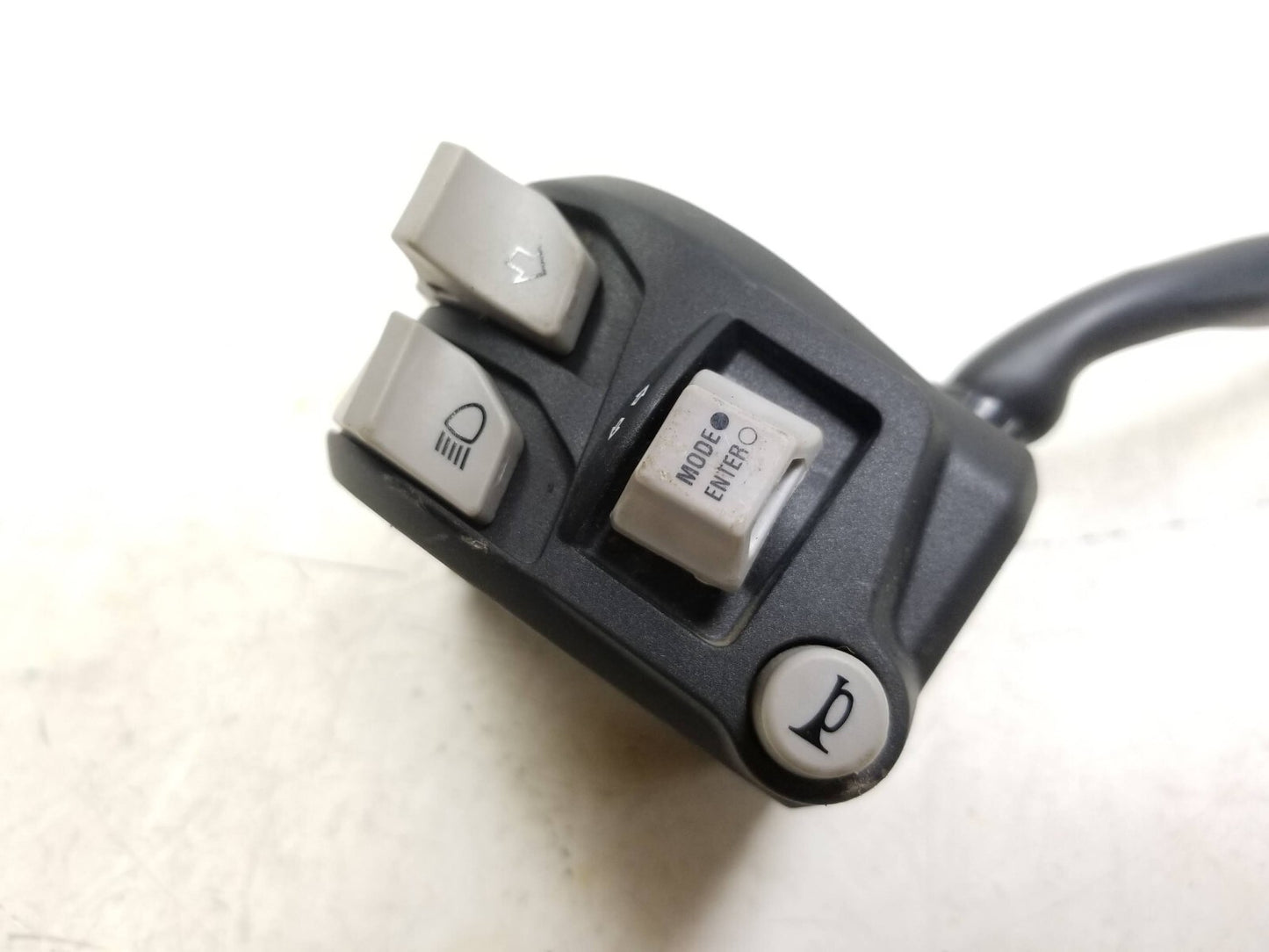 21-24 Ducati Supersport 950 950s Control Block Switch Left Hand Side 6k Miles