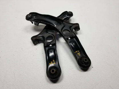 2016 Hyundai Veloster Front Lower Control Arm Left & Right Pair OEM