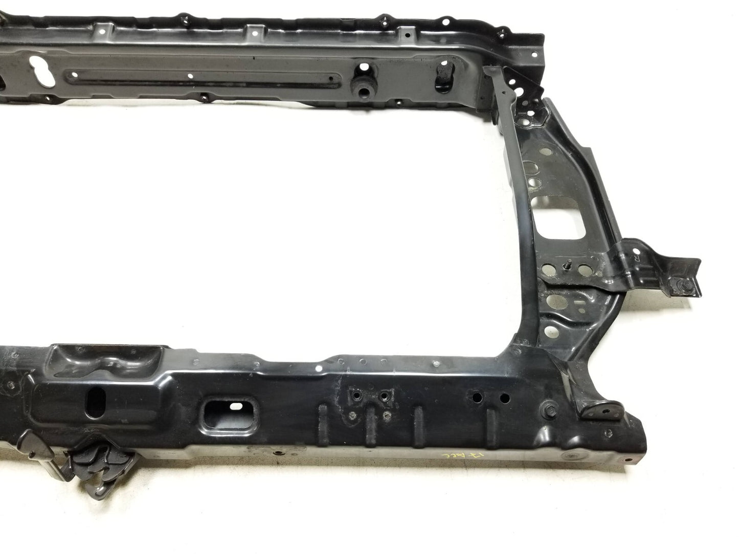 12 - 17 Hyundai Accent Radiator Support   OEM