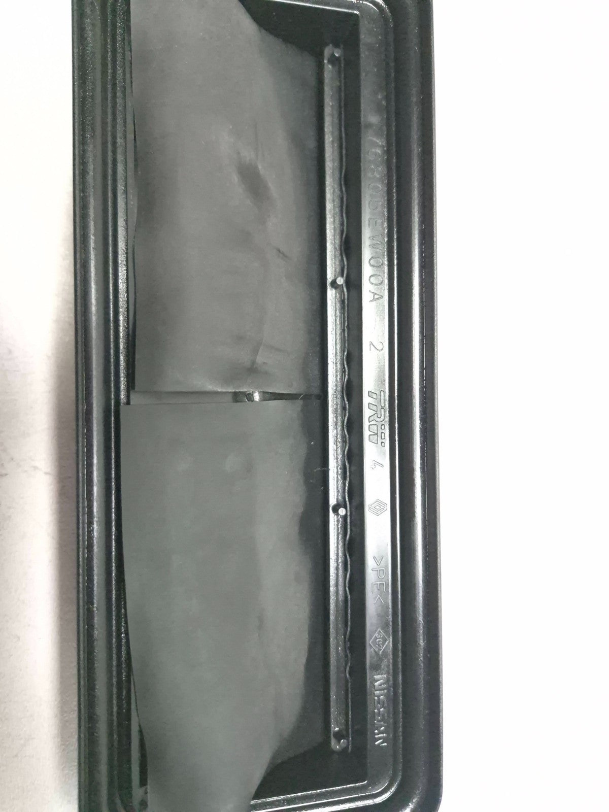 2011 Nissan Juke Rear Quarter Pressure Vent Flap OEM