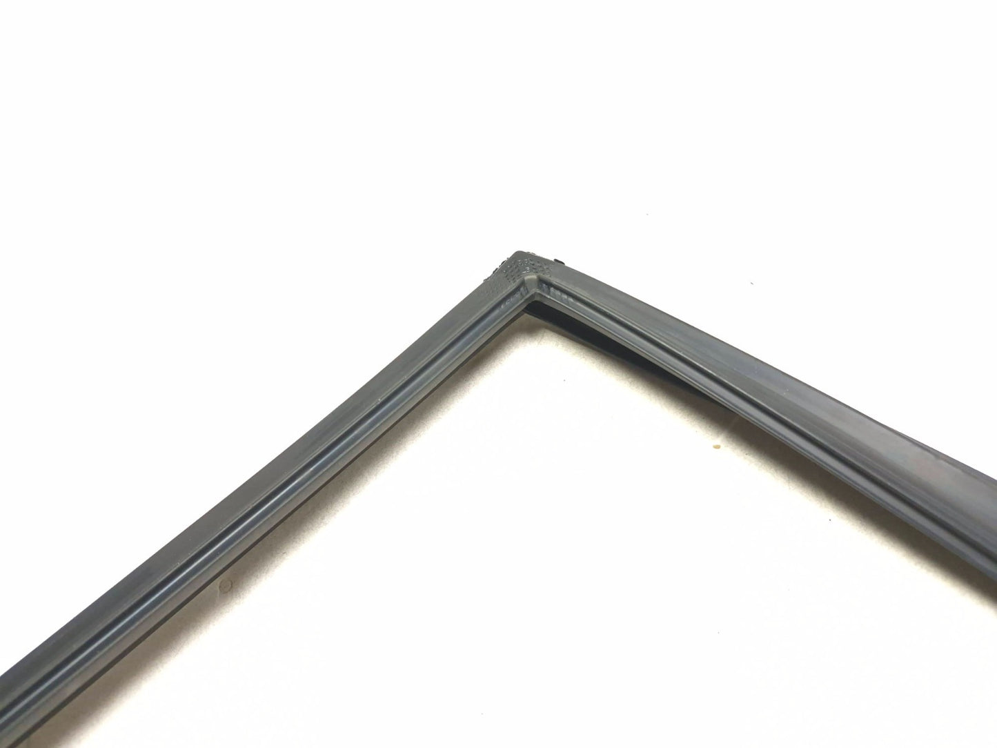 2018 Hyundai Sonata Rear Door Weatherstrip Seal Driver Side Left 4pcs OEM