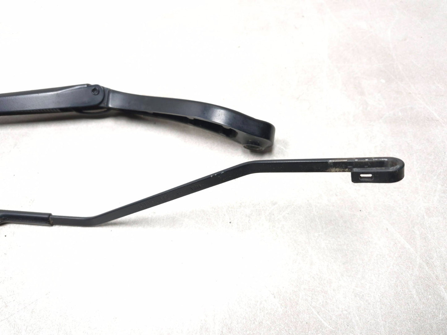 2013 Dodge Grand Caravan Windshield Wiper Arm Pair Oem✅