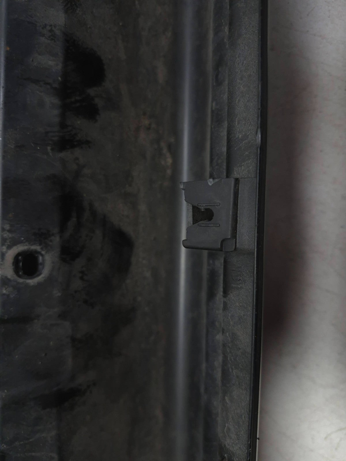 2015 Nissan Juke Rocker Panel Skirt Molding OEM