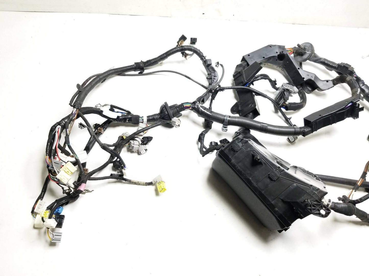 11-17 Lexus CT200h Fuse Box Wire Harness Oem✅