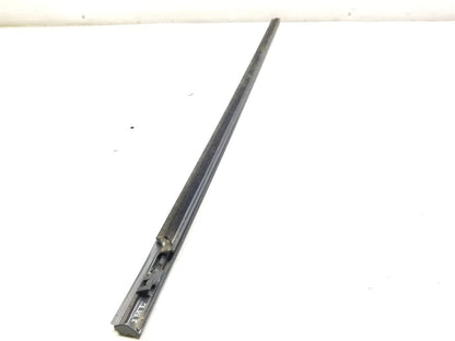 2008 - 2015 Nissan Rogue Front Door Window Belt Seal Driver Side Left 2pcs OEM