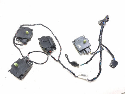 2020 Dodge Challenger HVAC AC Heater Actuator Flap Motor & Wire Harness OEM