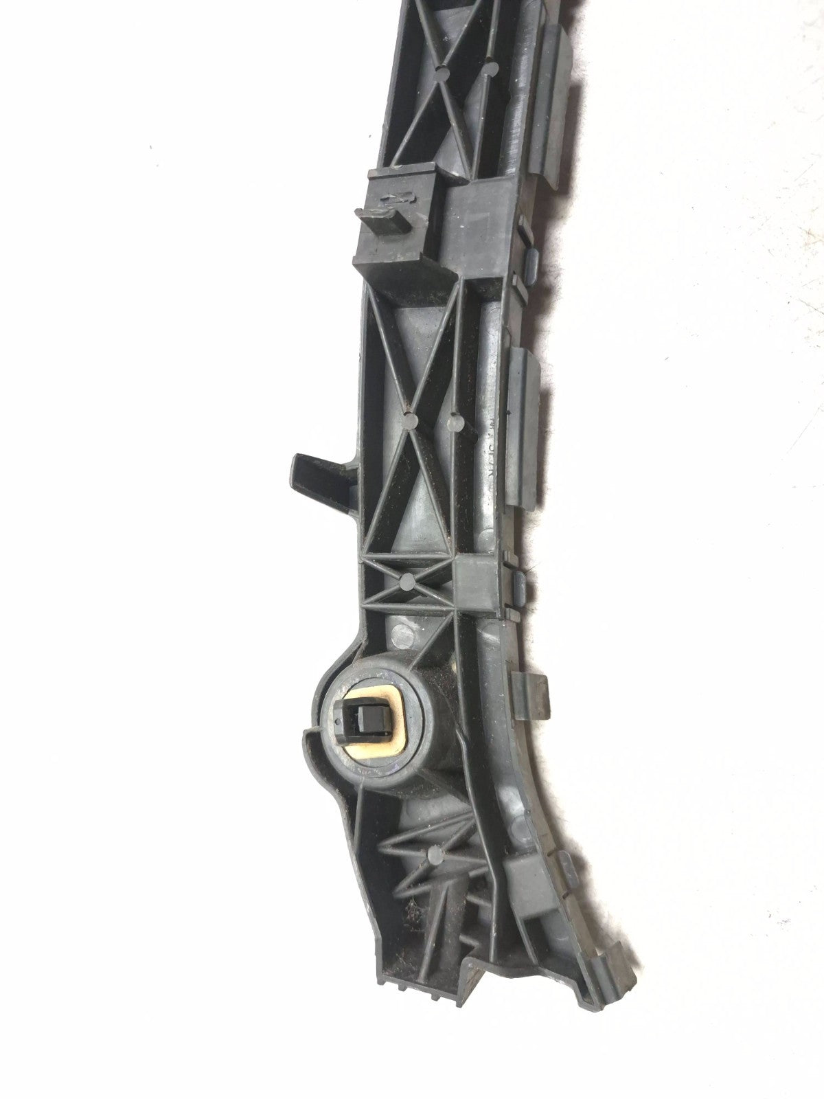 2012 Mazda 6 Rear Bumber Retainer Mount Bracket 2pcs OEM