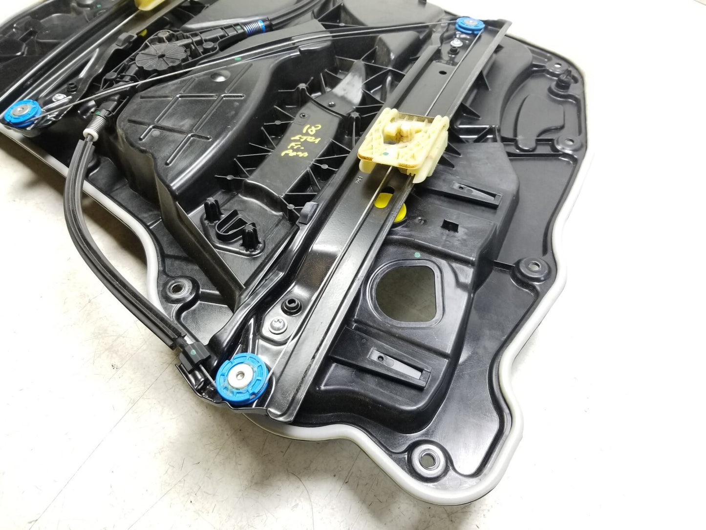 17-23 Alfa Romeo Stelvio Window Regulator Panel Front Passenger Side Right OEM