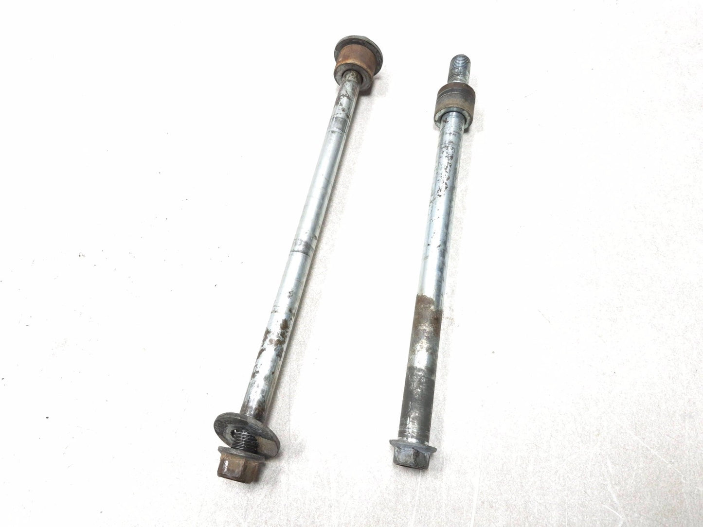1999 Yamaha V Star Xvs650 Wheel Axle Front & Rear OEM