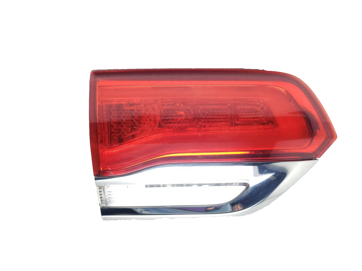2015 Jeep Grand Cherokee Rear Driver Left Inner Tail Light OEM