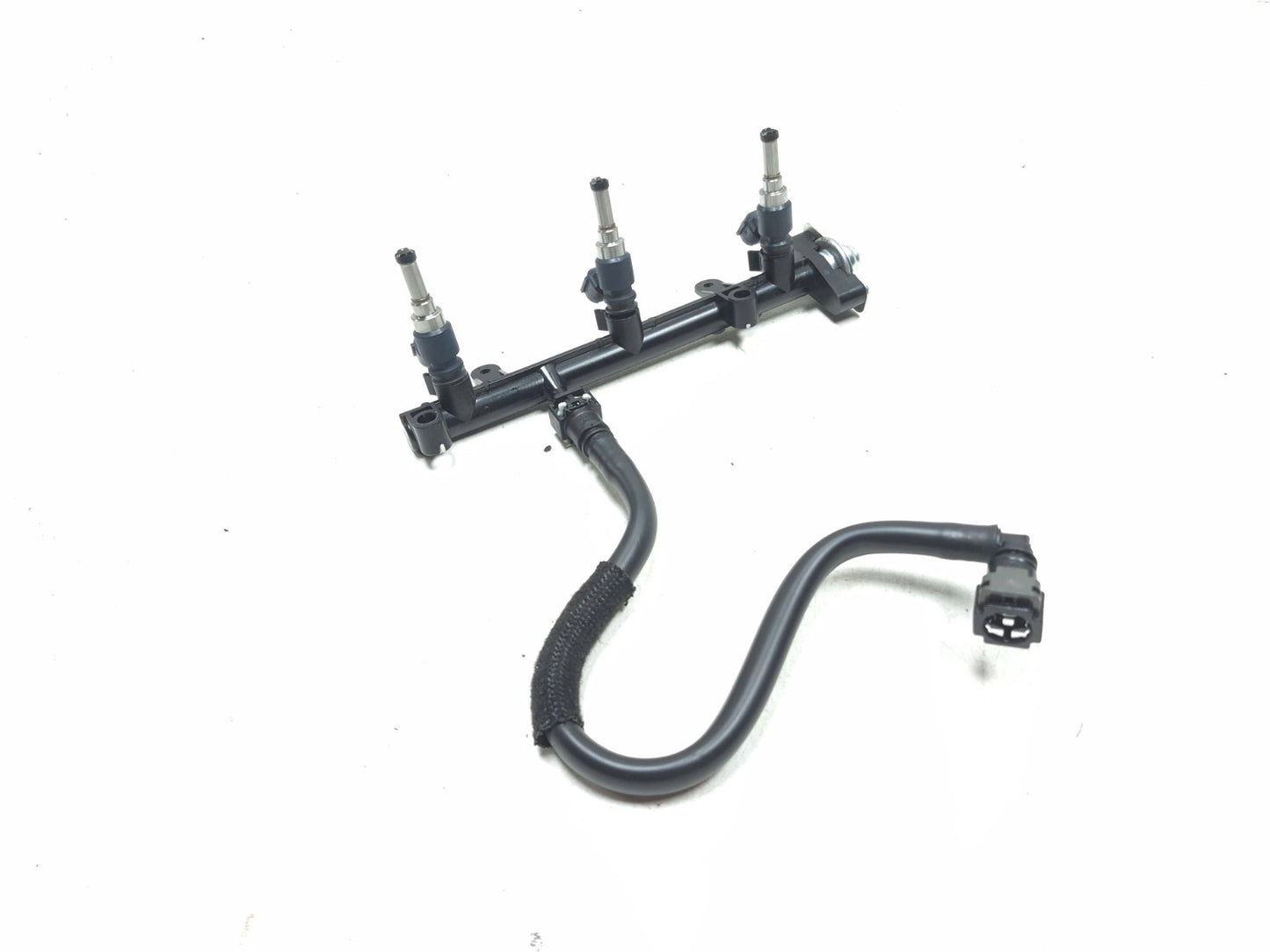 2025 Yamaha Xsr900 Fuel Injector OEM
