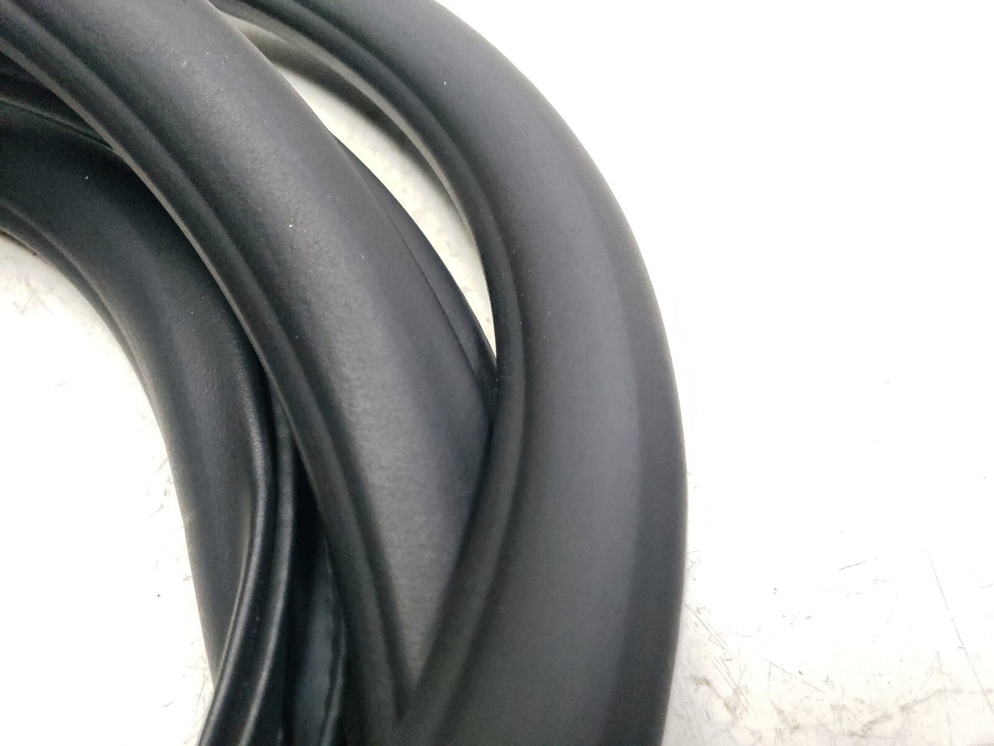 2022 Chevrolet Trailblazer Rear Door Weatherstrip Seal Passenger Side 2pcs OEM