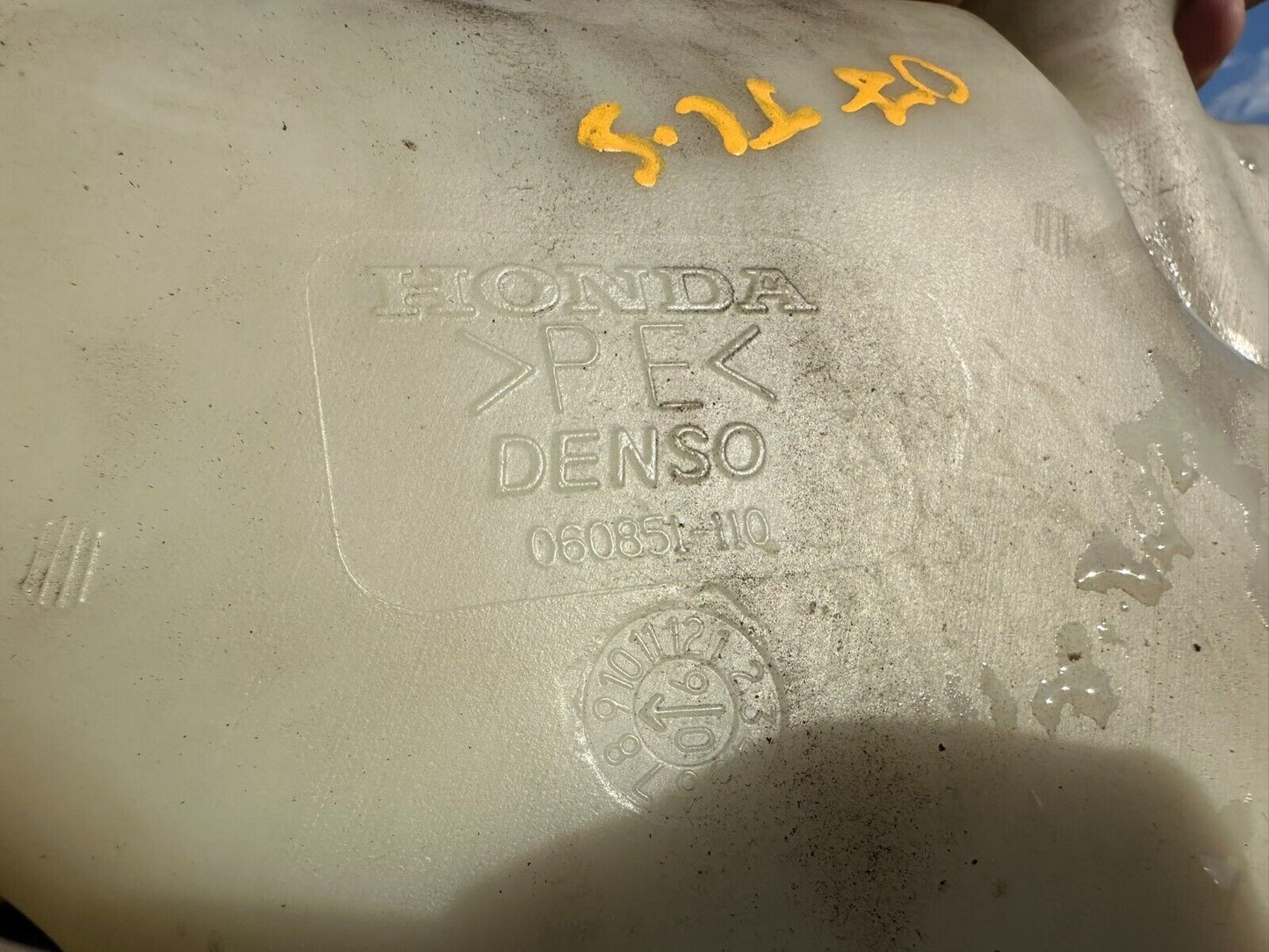 2004-2008 Acura Tl Tl-s Windshield Washer Fluid Reservoir Bottle OEM 060851-110