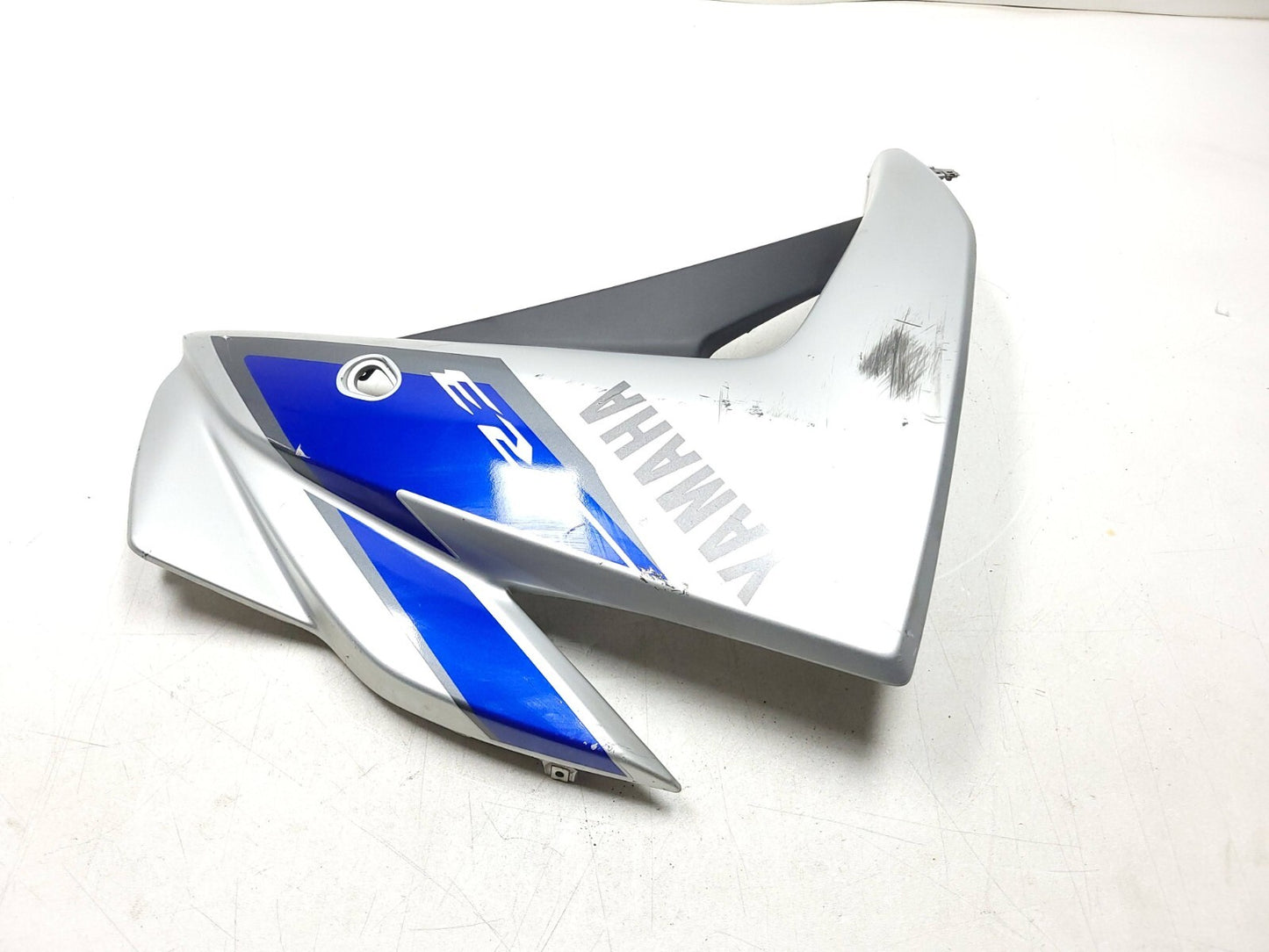 15 - 18 Yamaha Yzf-r3 Right Side Fairing Cover Panel 6pcs  OEM